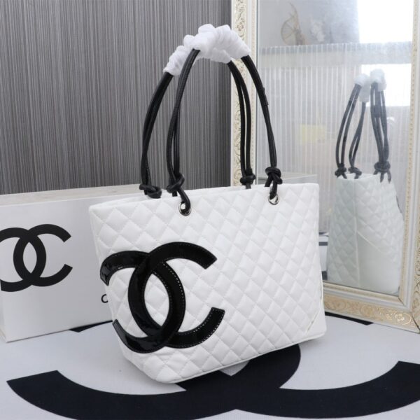 CHANEL LEATHER QUILTED LARGE CAMBON TOTE BLACK WHITE 41CM - Image 4