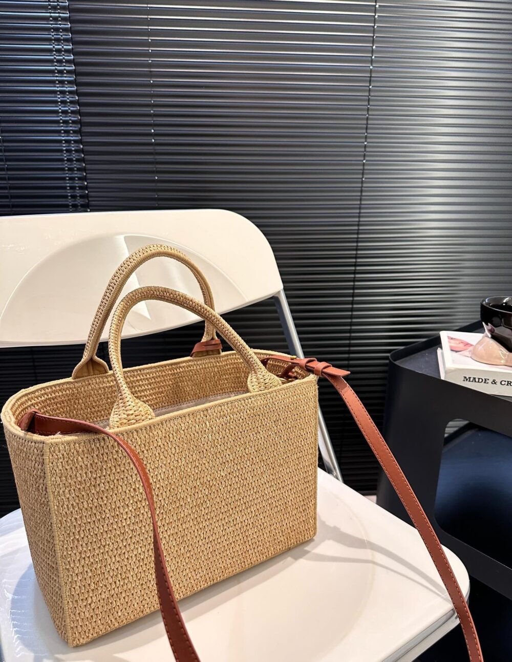 CELINE SMALL CABAS THAIS IN RAFFIA AND LEATHER TAN 27CM 116302FF7 04LU - Image 8