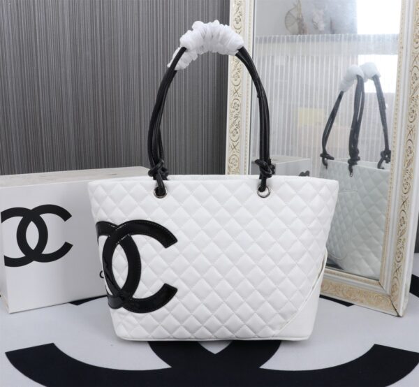 CHANEL LEATHER QUILTED LARGE CAMBON TOTE BLACK WHITE 41CM - Image 6