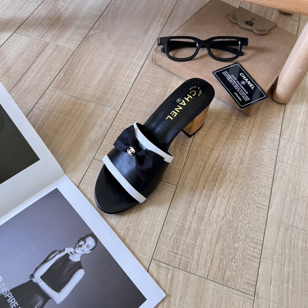 CHANEL GROSGRAIN RIBBON BOW MULE LEATHER GOLD BLACK - Image 4