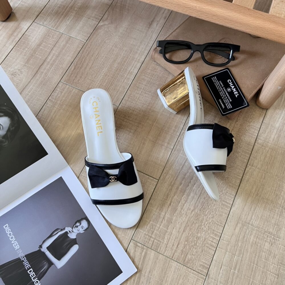 CHANEL GROSGRAIN RIBBON BOW MULE LEATHER WHITE - Image 5