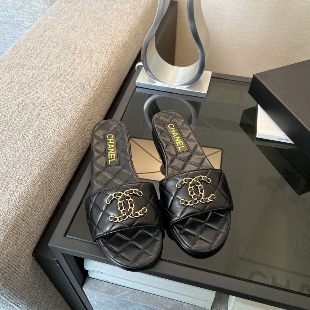 CHANEL 23P QUILTED CC CHAIN MULE SANDAL BLACK G39954 X56940 94305 - Image 3