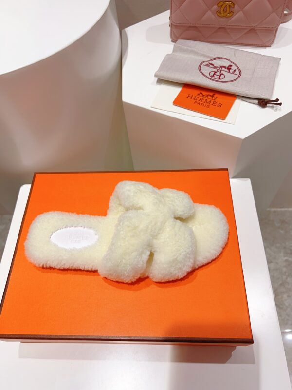 HERMES ORAN SANDAL WHITE H231288Z - Image 5