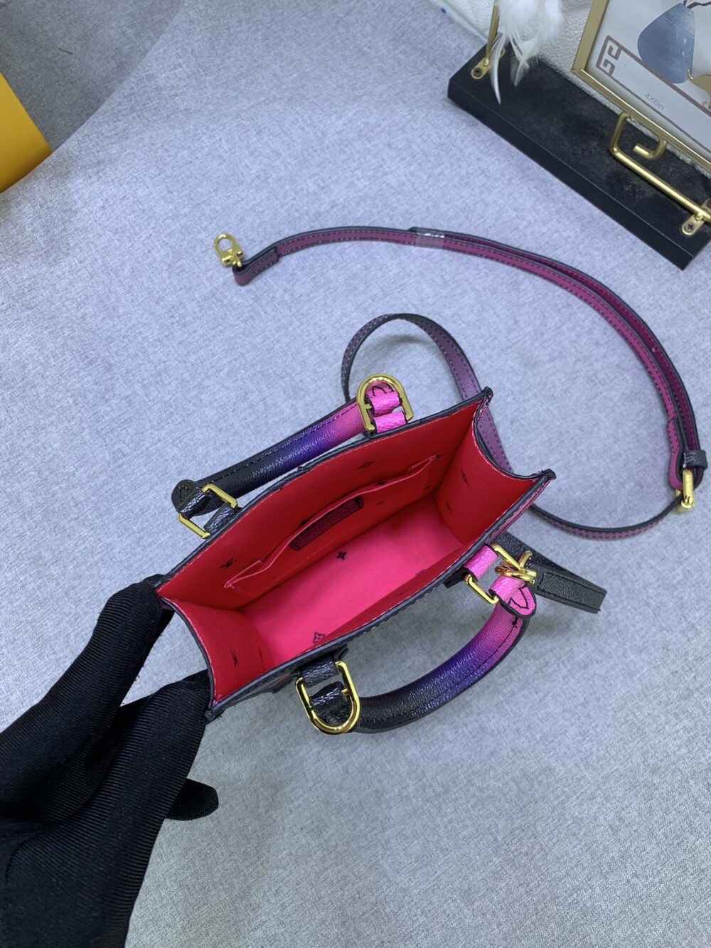 LOUIS VUITTON PETIT SAC PLAT MONOGRAM BLACK AND PINK 17CM - Image 2