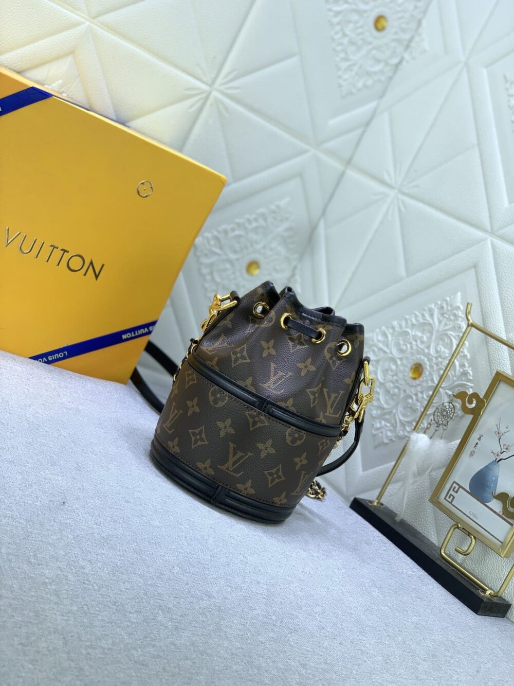 LOUIS VUITTON BUCKET MONOGRAM BAG BROWN 20CM - Image 3
