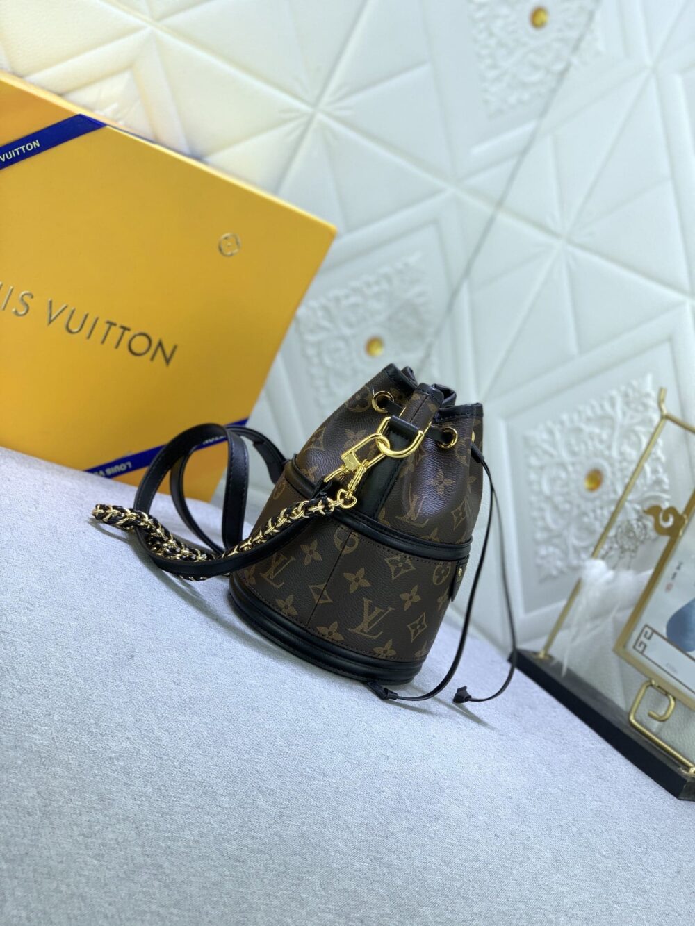 LOUIS VUITTON BUCKET MONOGRAM BAG BROWN 20CM - Image 5