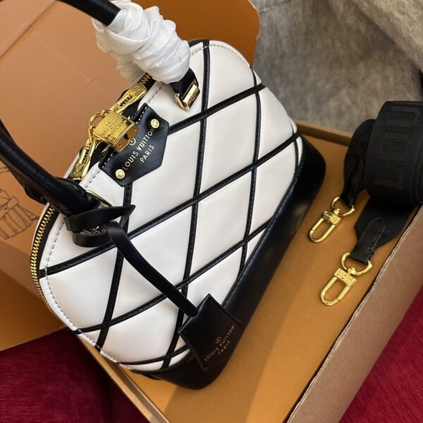 LOUIS VUITTON ALMA BB BLACK 24CM M23761 - Image 6