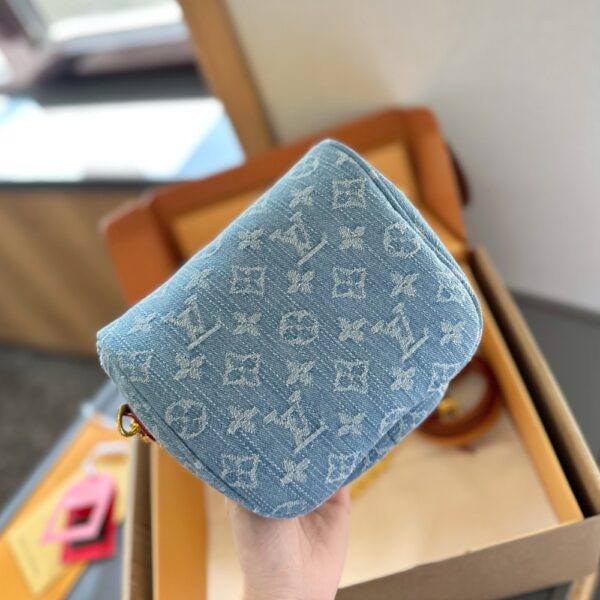 LOUIS VUITTON MINI BUMBAG MONOGRAM DENIM SKY BLUE 18CM M83353 - Image 7