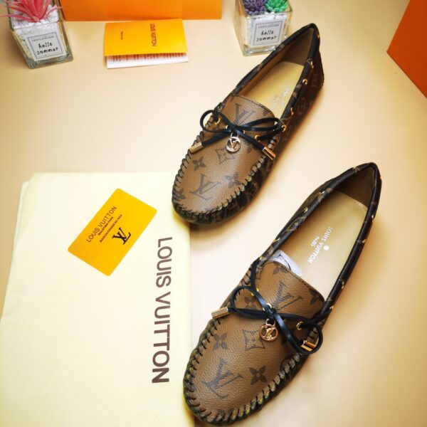 LOUIS VUITTON GLORIA LOAFERS BROWN 1ABV23 - Image 8