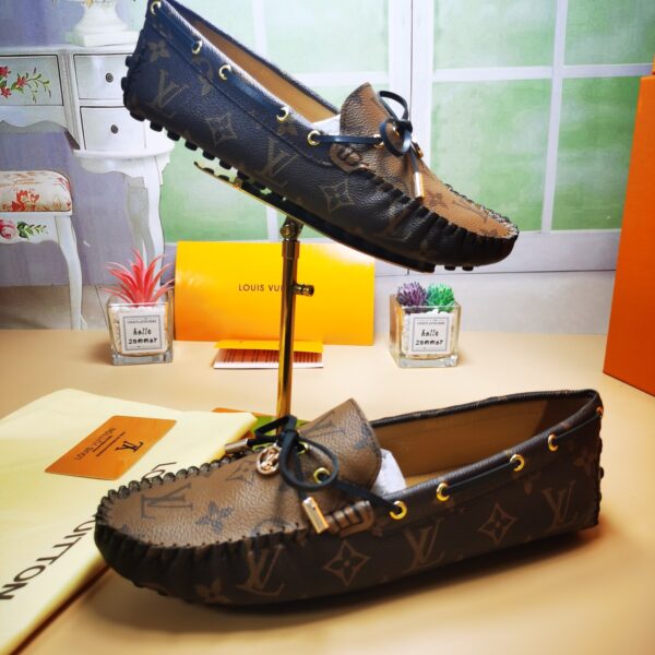 LOUIS VUITTON GLORIA LOAFERS BROWN 1ABV23 - Image 9