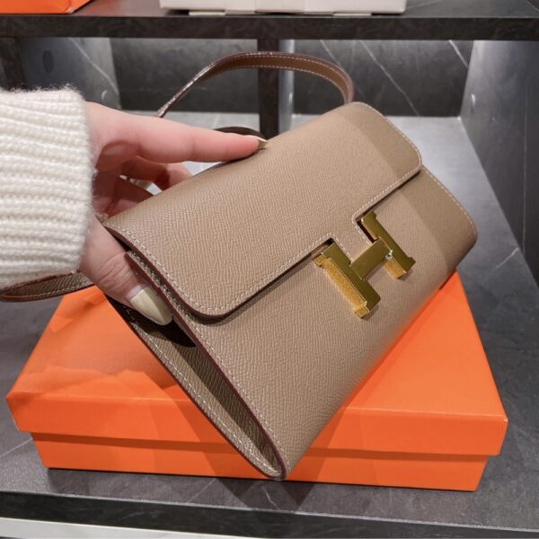 HERMÈS CONSTANCE TO GO EPSOM ETOUPE 21CM - Image 7