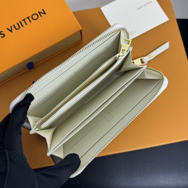 LOUIS VUITTON ZIPPY WALLET MONOGRAM EMPREINTE LEATHER WHITE 21CM - Image 10