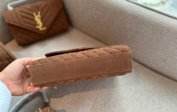 SAINT LAURENT ENVELOPE MEDIUM MATELASSÉ SUEDE SHOULDER BAG BROWN 24CM - Image 5