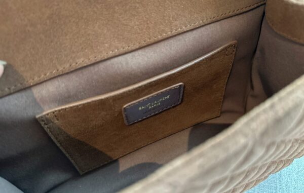 SAINT LAURENT ENVELOPE MEDIUM MATELASSÉ SUEDE SHOULDER BAG BROWN 24CM - Image 9
