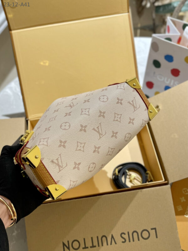 LOUIS VUITTON SIDE TRUNK BAG MONOGRAM BEIGE 18CM - Image 4