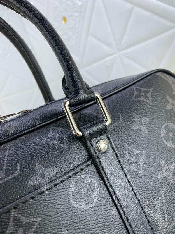 LOUIS VUITTON PORTE DOCUMENTS VOYAGE MONOGRAM BLACK 37CM M46457 - Image 5