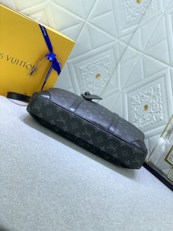 LOUIS VUITTON PORTE DOCUMENTS VOYAGE MONOGRAM BLACK 37CM M46457 - Image 7