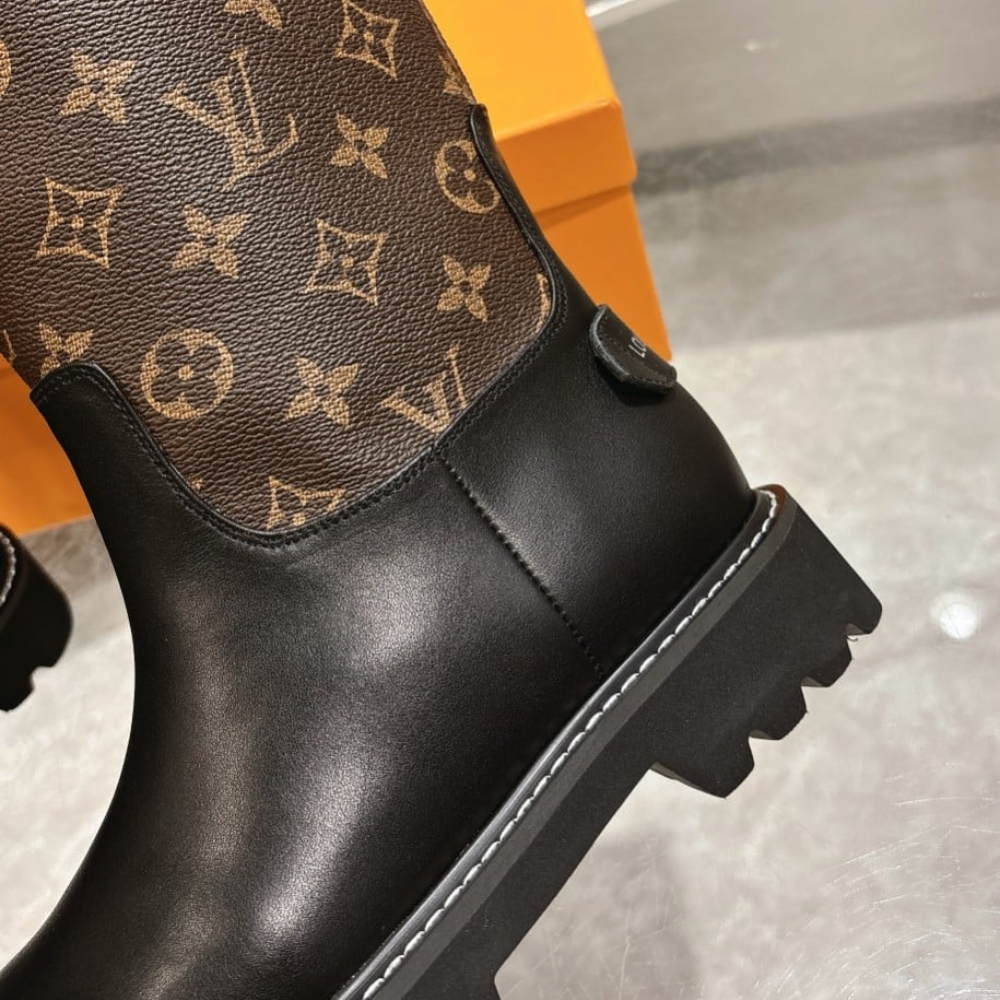 LOUIS VUITTON LV SQUAD HIGH BOOT MONOGRAM BROWN - Image 5