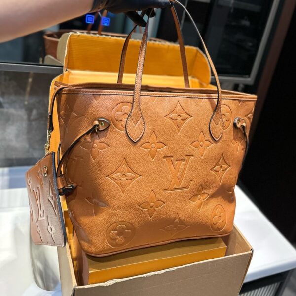 LOUIS VUITTON NEVERFULL MM MONOGRAM EMPREINTE BAG COLOR 32CM - Image 2