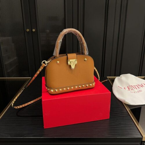 Alternative view of Valentino Garavani Rockstud Handbag In Grainy Leather Brown 21Cm