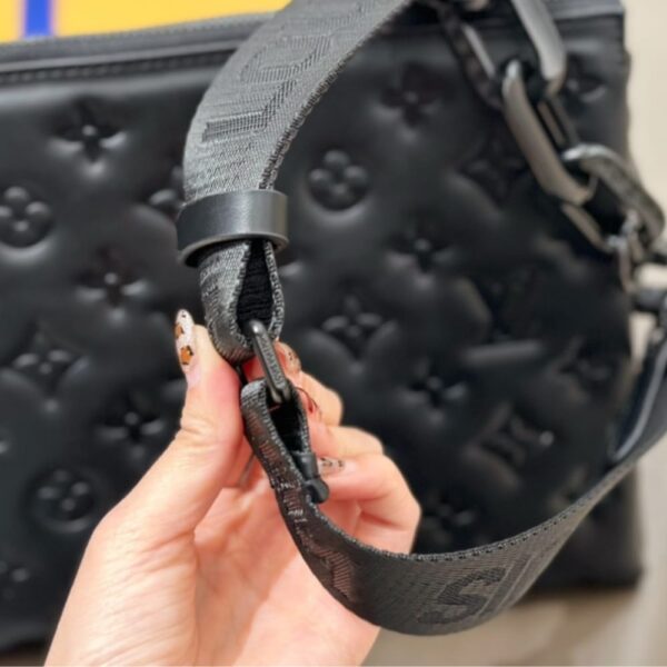 LOUIS VUITTON COUSSIN PM BAG BLACK 27CM M11370 - Image 8