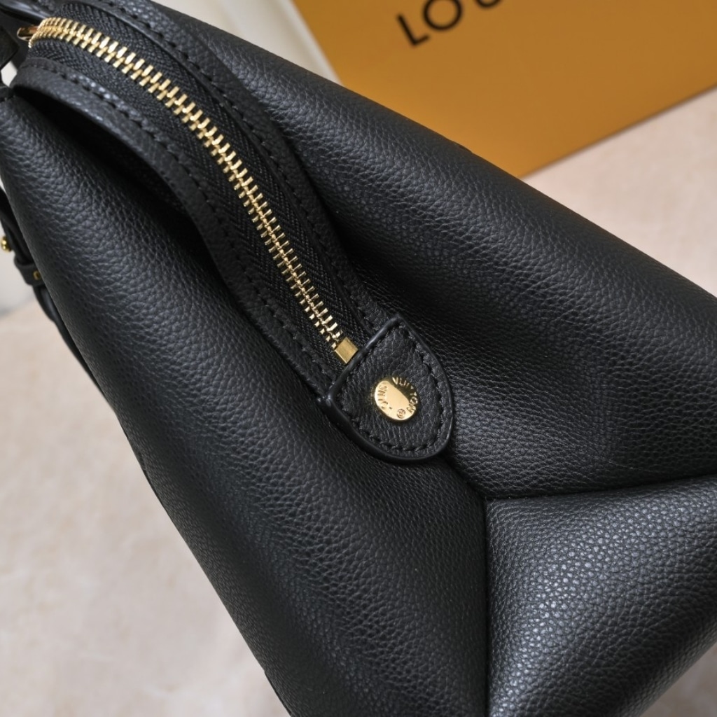 Louis Vuitton Grand Palais Monogram Empreinte Leather Black 34cm M45811 - Image 6