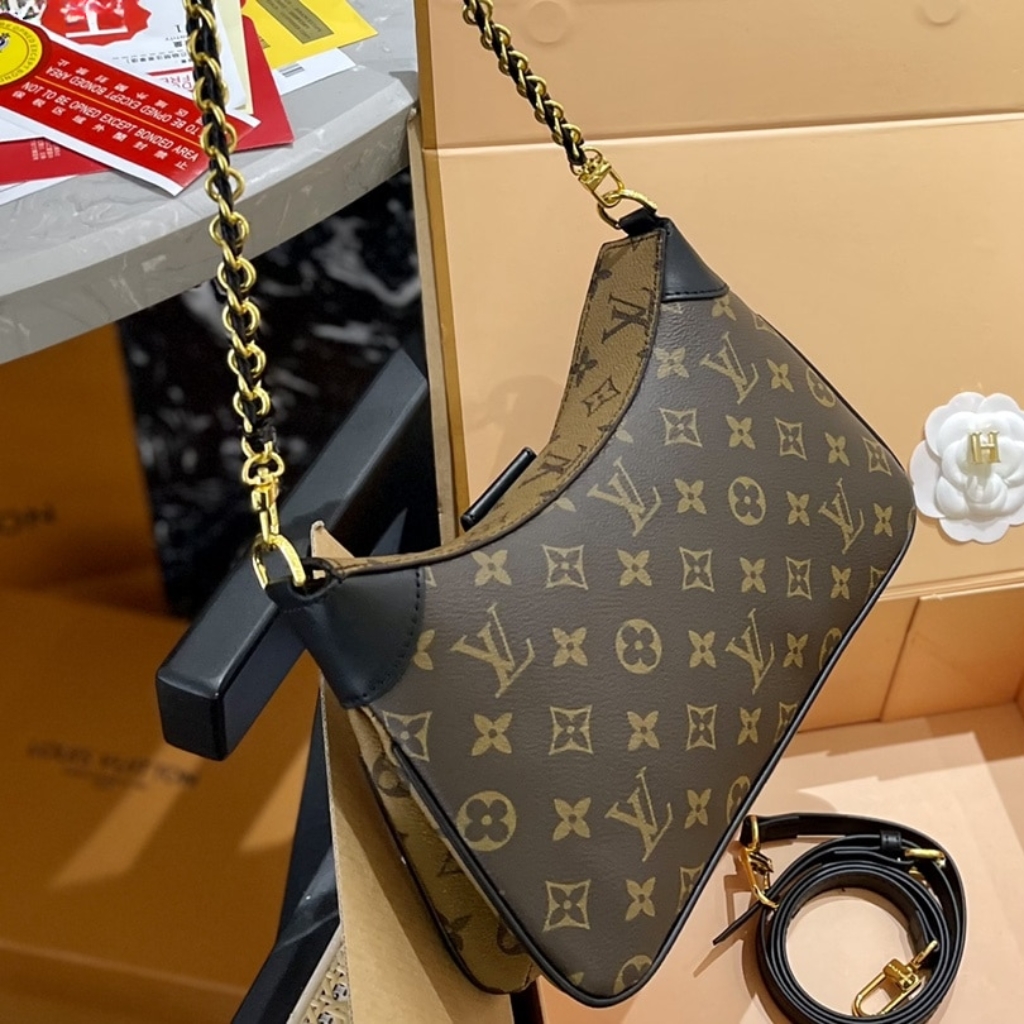 Louis Vuitton LV Twinny Monogram Canvas 27Cm M46659 - Image 4