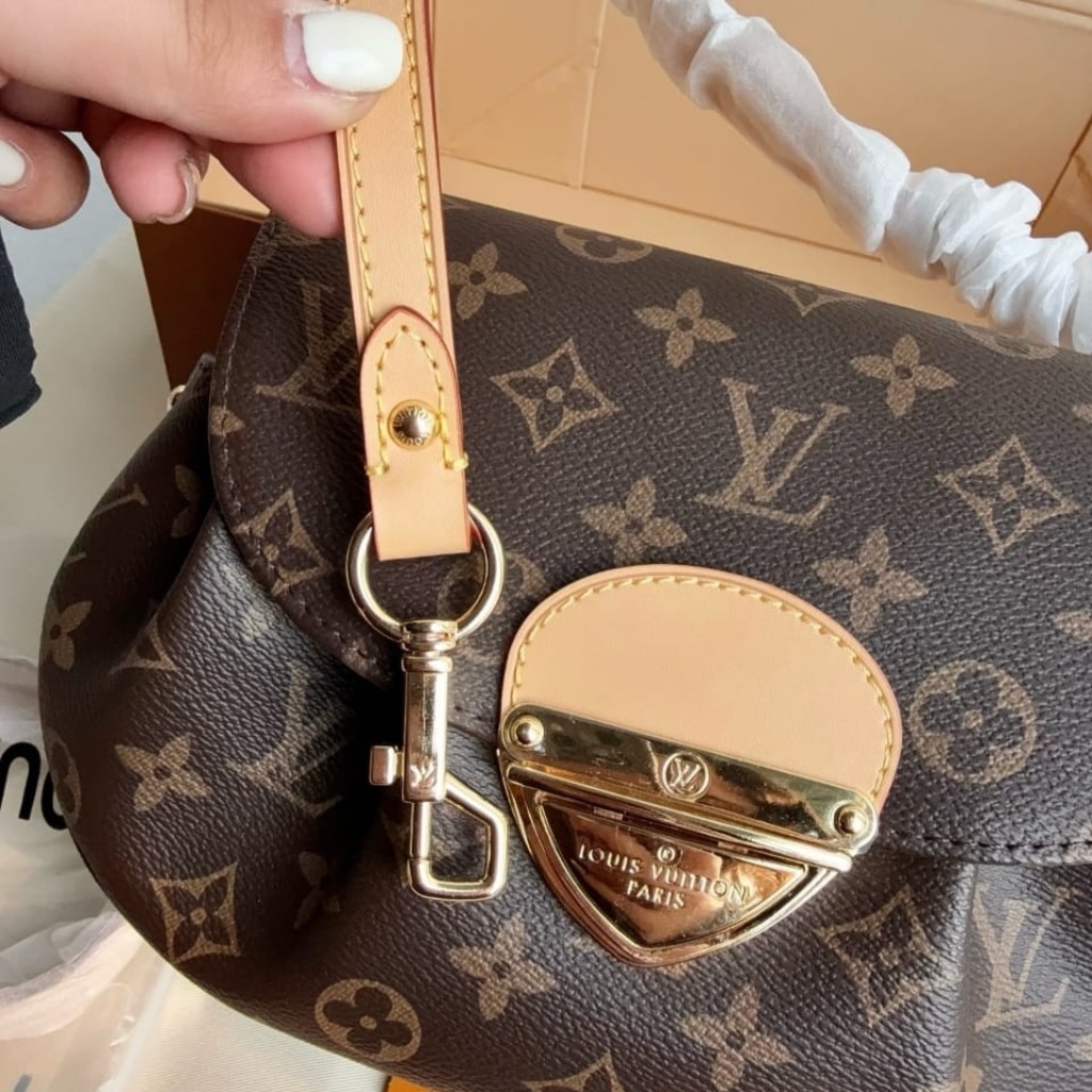 Louis Vuitton Sunset Bag Monogram Canvas 27Cm M13617 - Image 6