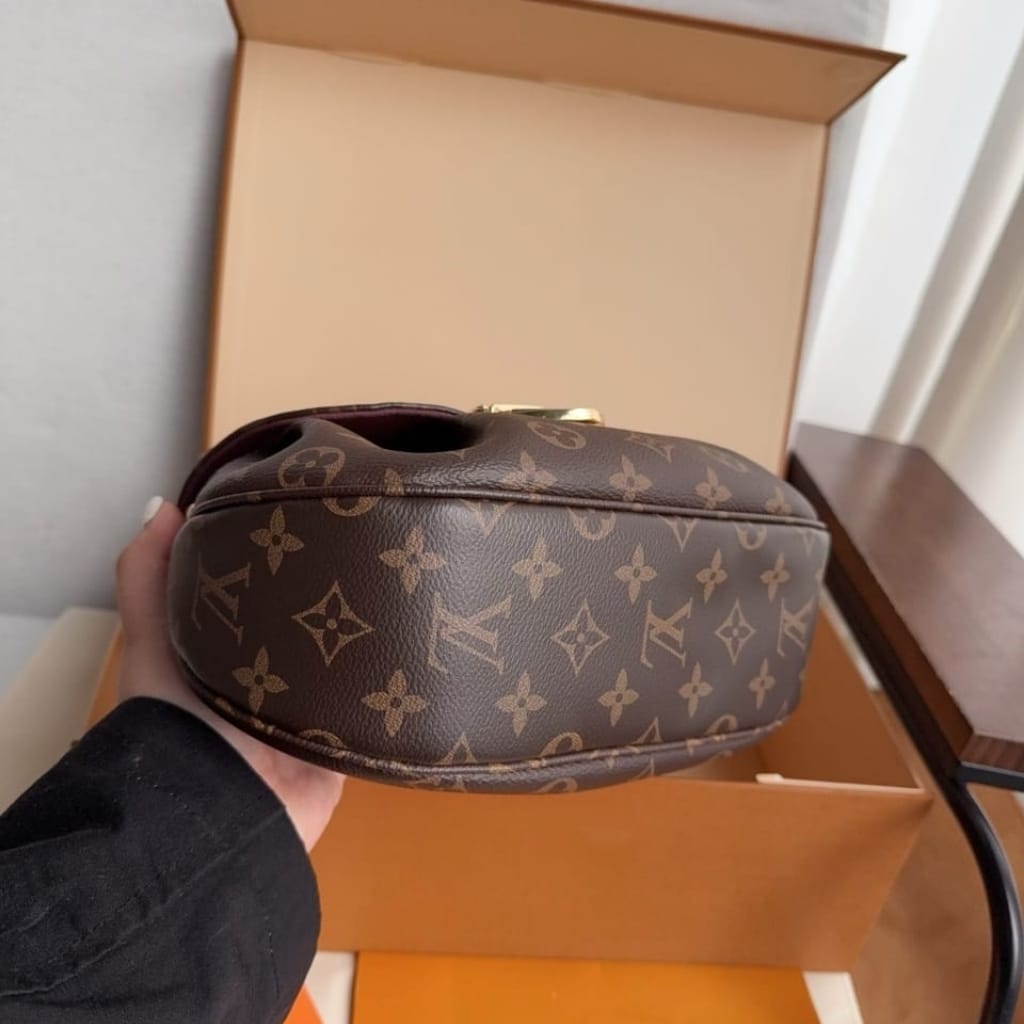 Louis Vuitton Sunset Bag Monogram Canvas 27Cm M13617 - Image 8