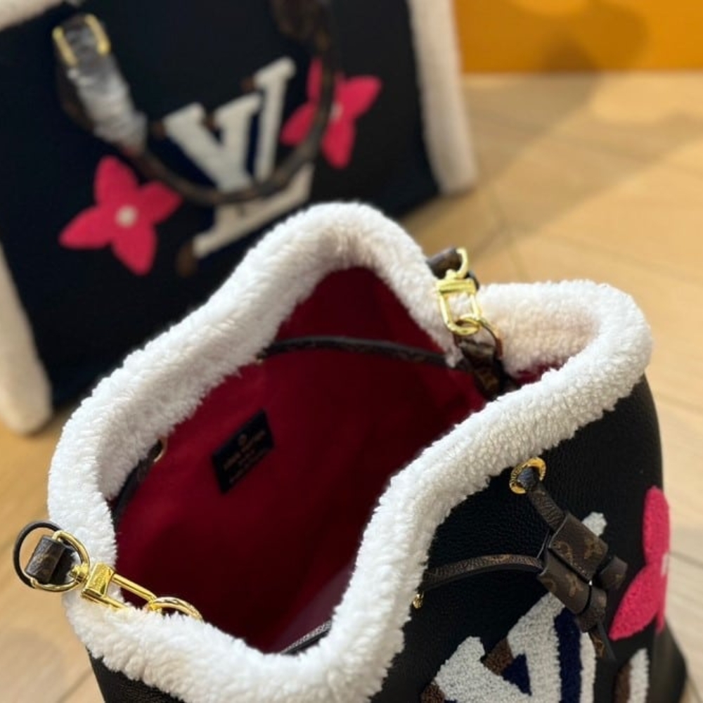 LOUIS VUITTON NEONOE MM BAG MONOGRAM TEDDY SHEARLING BLACK 26CM M56963 - Image 9