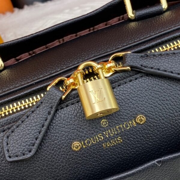 LOUIS VUITTON SPEEDY BANDOULIÈRE 25 IN MONOGRAM EMPREINTE BLACK 25CM - Image 2