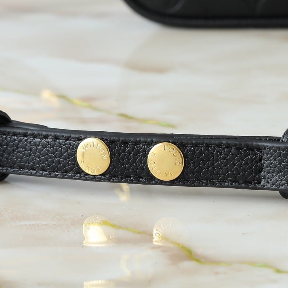 LOUIS VUITTON EASY POUCH ON STRAP BLACK 21CM M80349 - Image 9