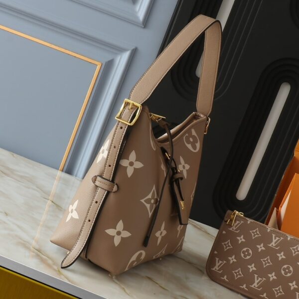 LOUIS VUITTON CARRYALL PM BICOLOR MONOGRAM EMPREINTE DOVE AND CREAM M47180 - Image 5