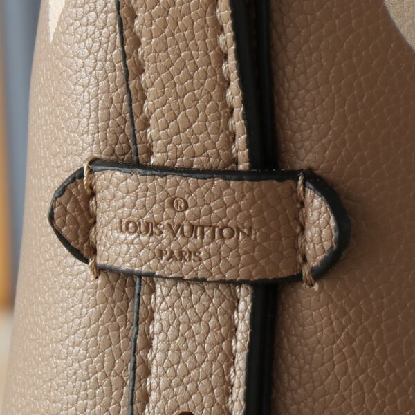 LOUIS VUITTON CARRYALL PM BICOLOR MONOGRAM EMPREINTE DOVE AND CREAM M47180 - Image 8