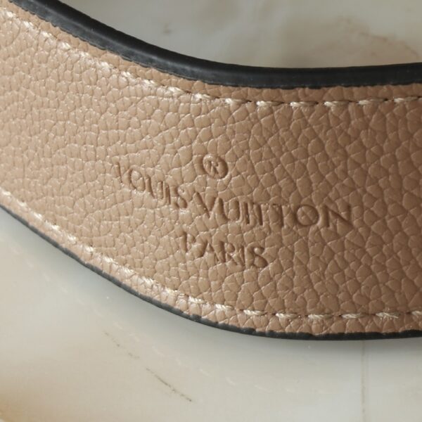 LOUIS VUITTON CARRYALL PM BICOLOR MONOGRAM EMPREINTE DOVE AND CREAM M47180 - Image 9