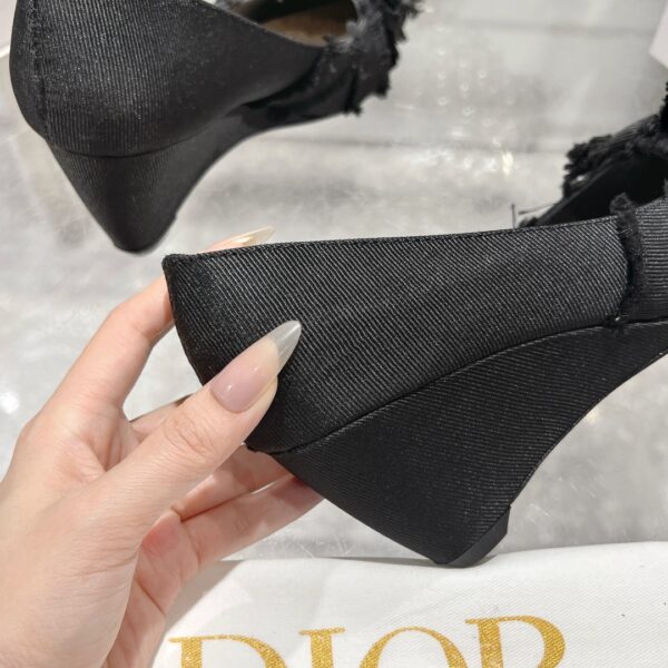 DIOR ADIORABLE PUMPS FRINGED GROSGRAIN IN BLACK - Image 8