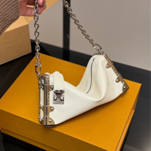 Alternative view of Louis Vuitton Slim Trunk Bag Leather White 23Cm