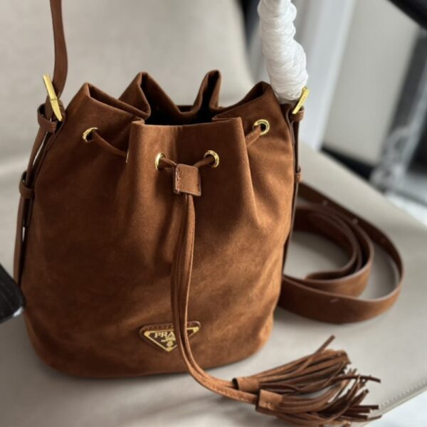 PRADA SMALL SUEDE BUCKET BAG IN BROWN 20CM - Image 2