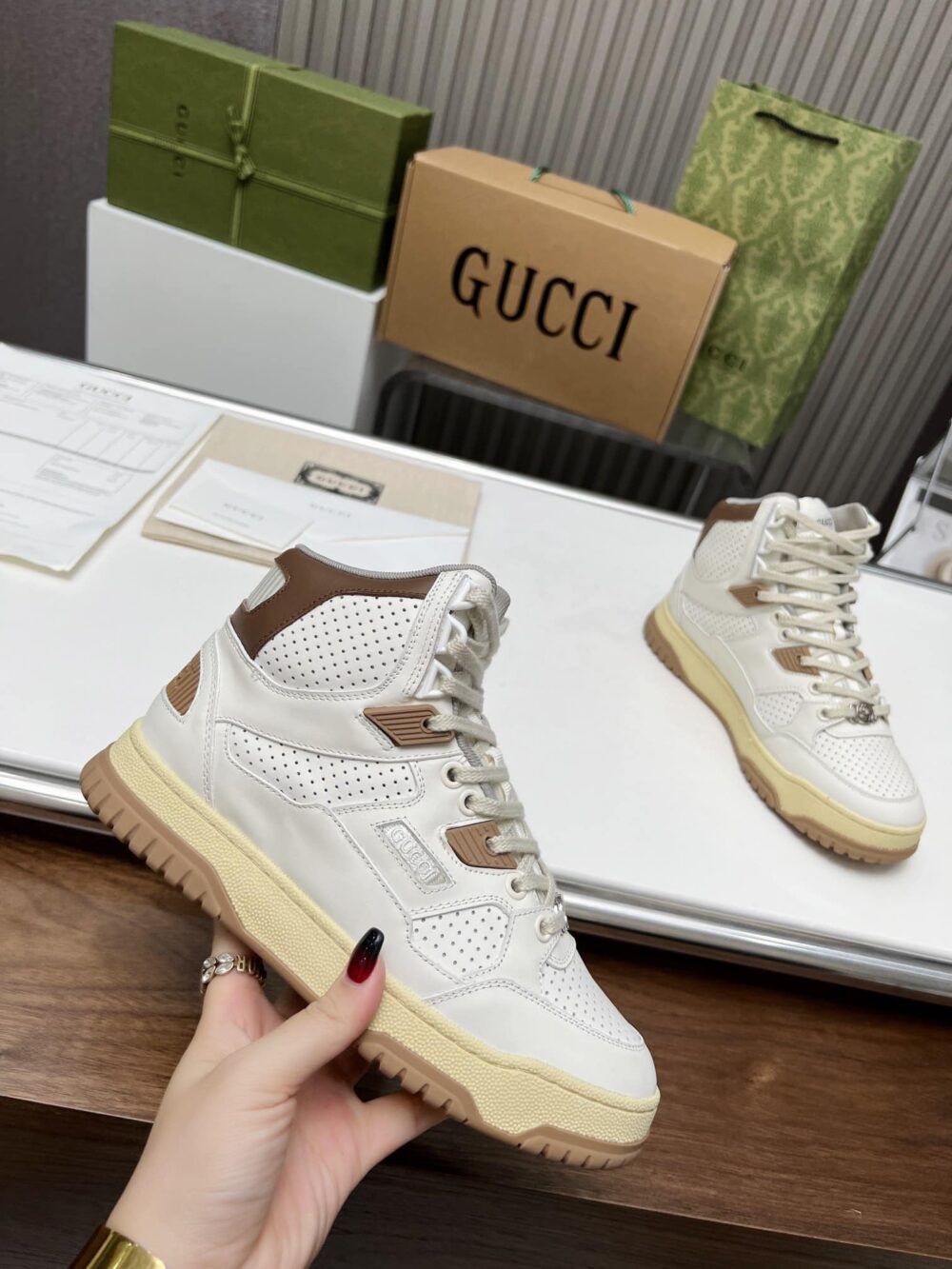 GUCCI WOMEN'S HIGH TOP DISTRESSED EFFECT SNEAKER BROWN - Image 4