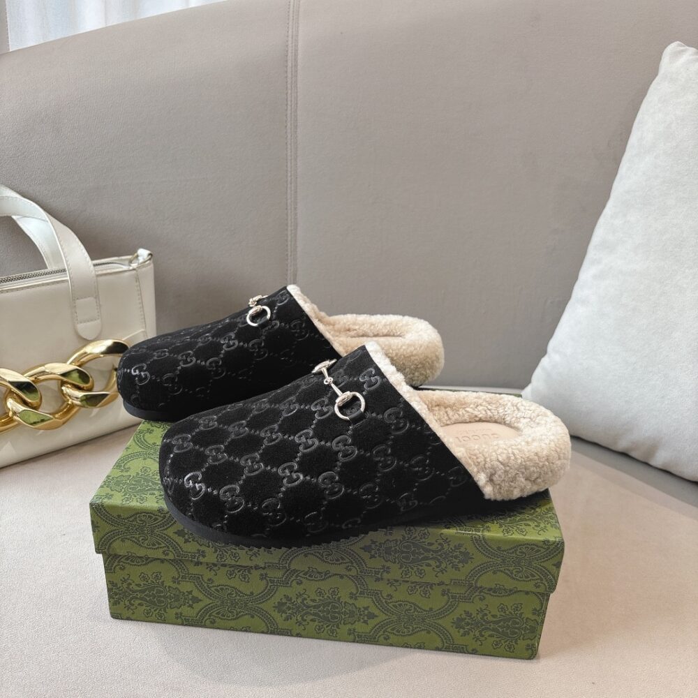 GUCCI WOMEN'S HORSEBIT MULE GG SUEDE BLACK - Image 3