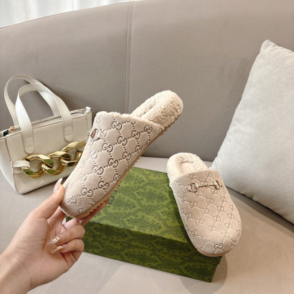 GUCCI WOMEN'S HORSEBIT MULE GG SUEDE NATURAL - Image 3