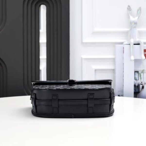 GOYARD BELVEDERE PM BAG BLACK 22CM - Image 5