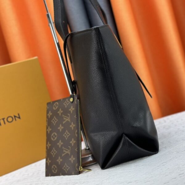 LOUIS VUITTON LOW KEY CABAS MM GRAINED LEATHER BLACK 47CM M25341 - Image 5