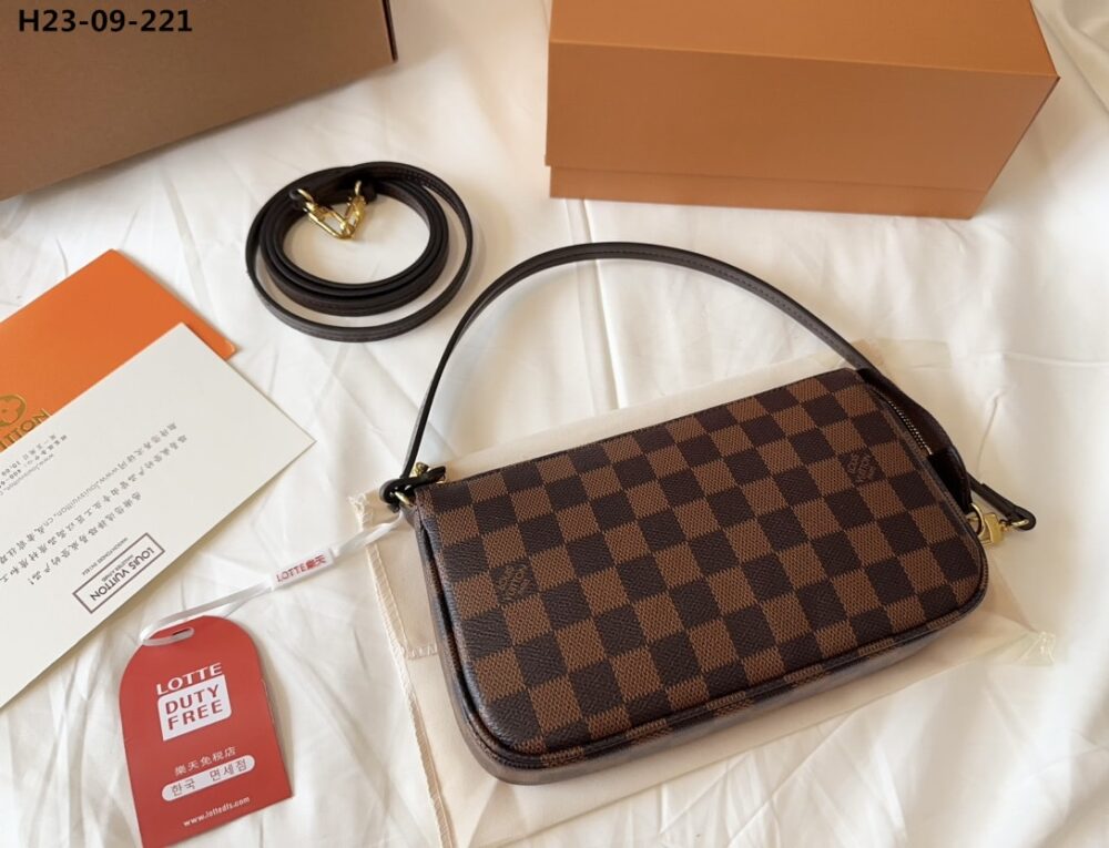 LOUIS VUITTON POCHETTE ACCESSOIRES DAMIER EBENE 23CM - Image 3