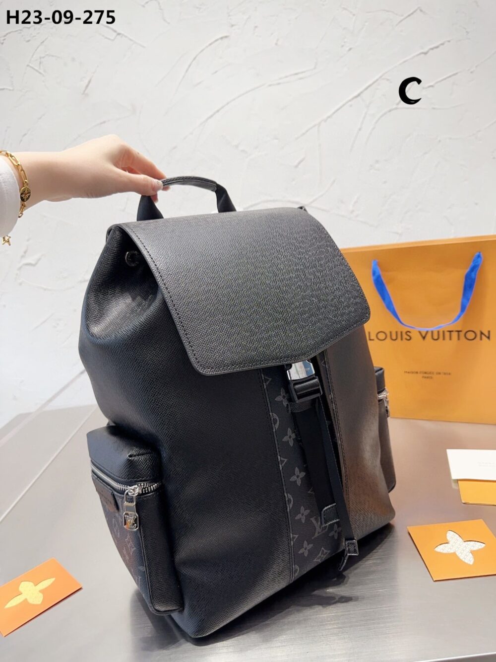 LOUIS VUITTON OUTDOOR BACKPACK MONOGRAM TAIGARAMA 40CM - Image 3
