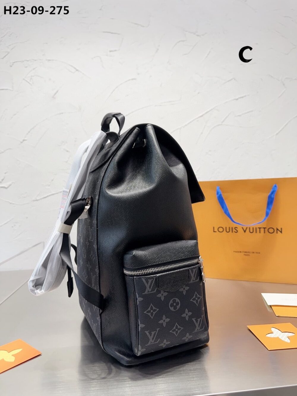 LOUIS VUITTON OUTDOOR BACKPACK MONOGRAM TAIGARAMA 40CM - Image 6