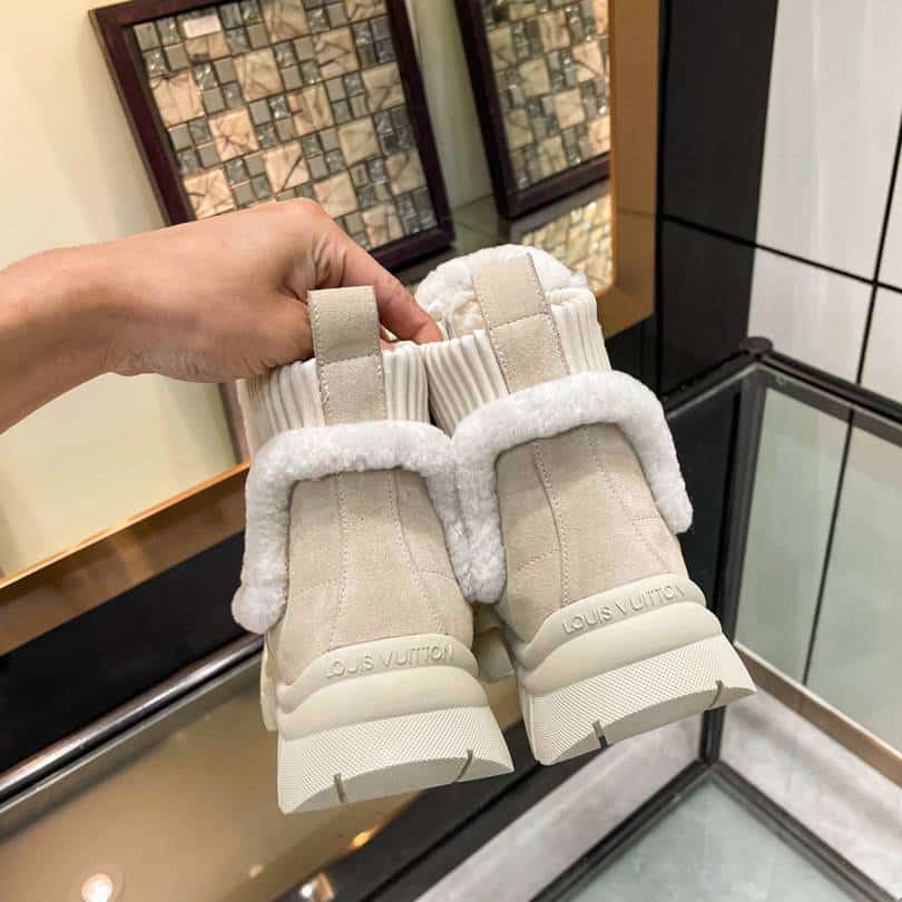 LOUIS VUITTON RUBY FLAT BOOTS SUEDE BEIGE 1AGWGB - Image 2