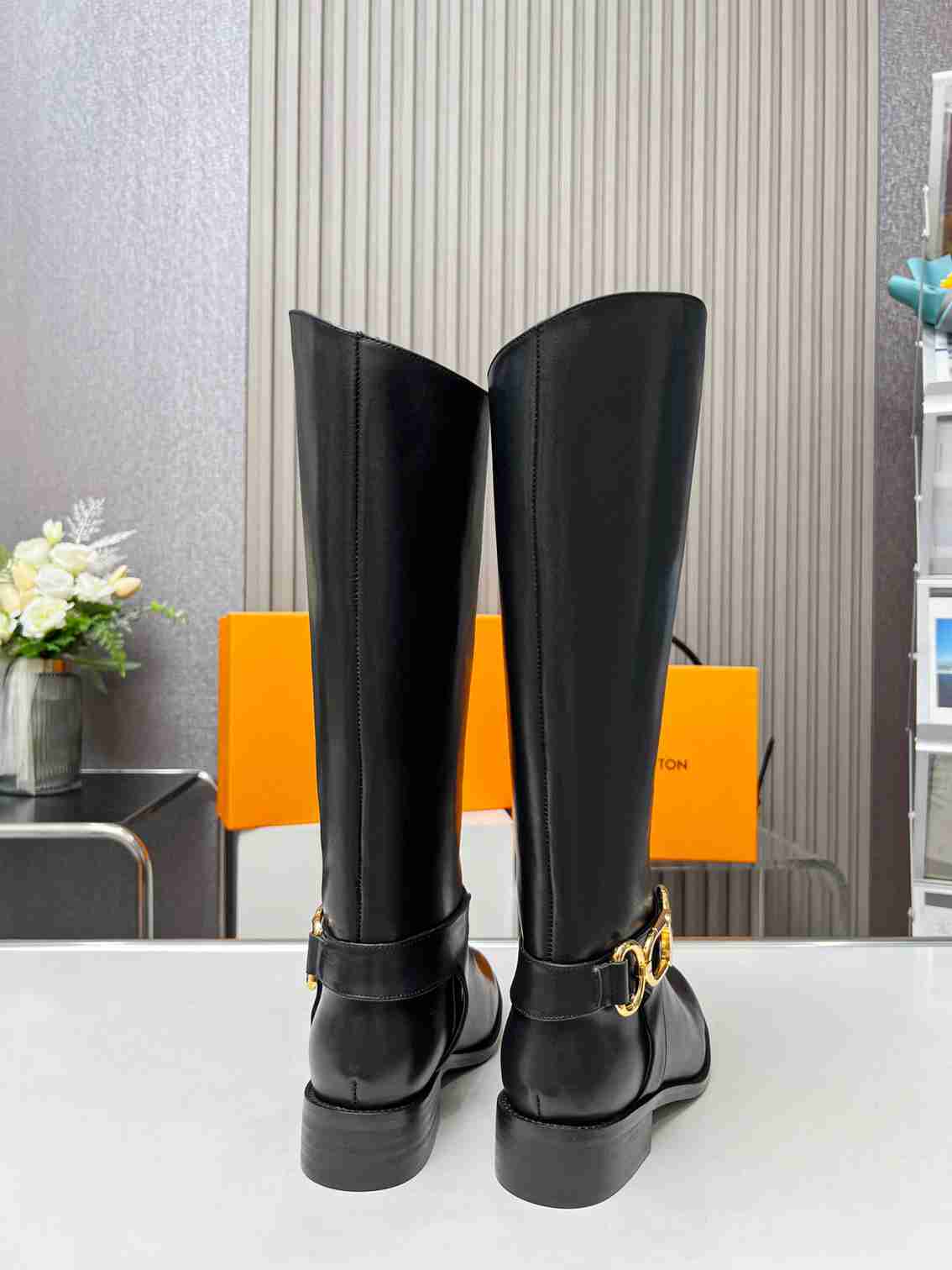 LOUIS VUITTON WESTSIDE FLAT HIGH BOOT BLACK 1AC6V8 - Image 4