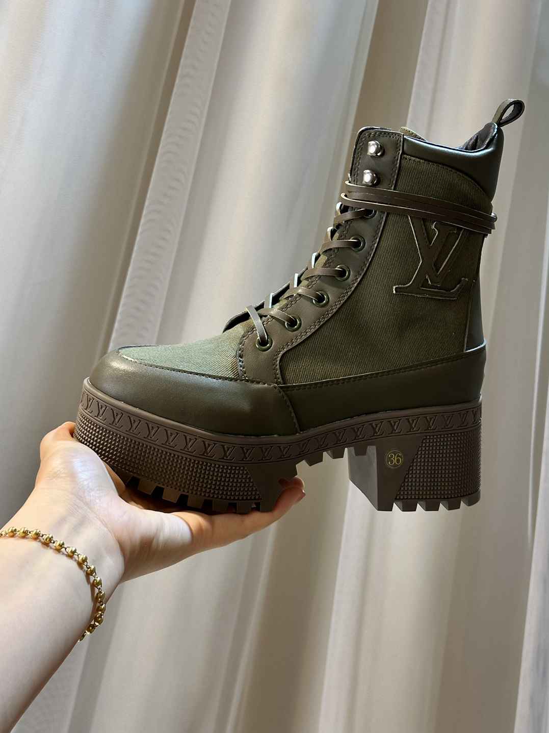 LOUIS VUITTON LAUREATE PLATFORM DESERT BOOT KAKI GREEN 1AC7S9 - Image 7