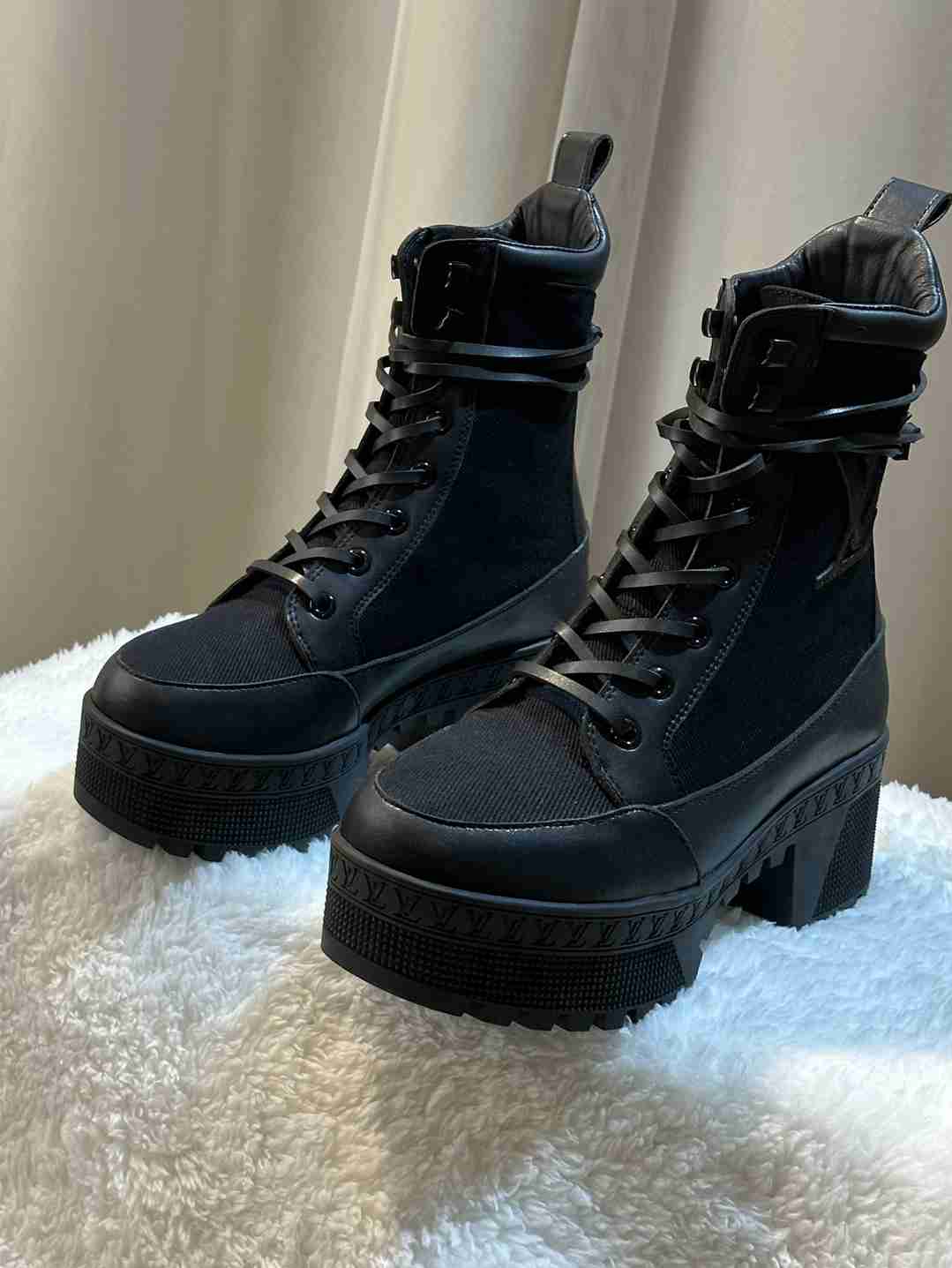 LOUIS VUITTON LAUREATE PLATFORM DESERT BOOT BLACK 1AC7RO - Image 6